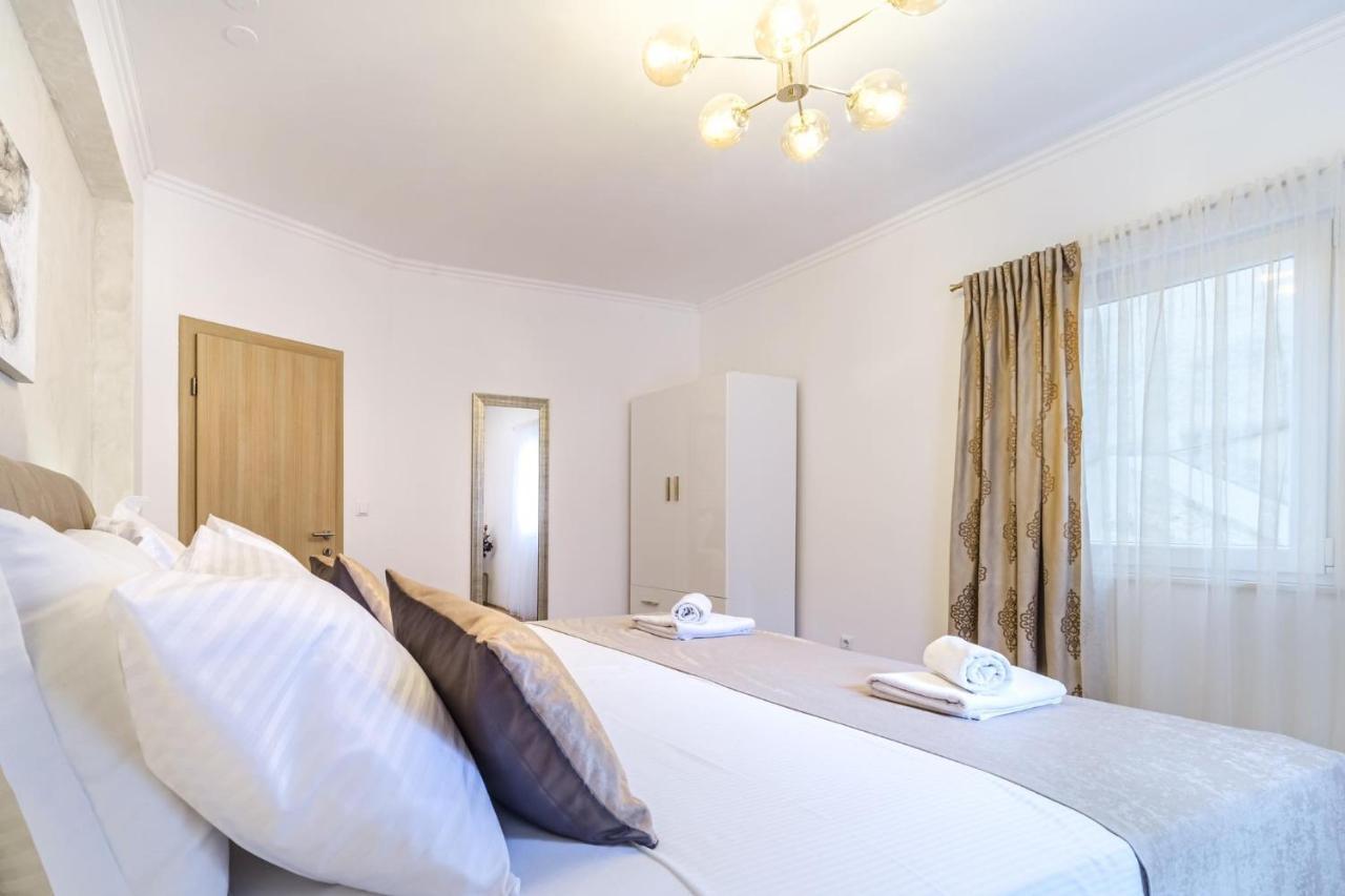 Luxury Apartmens Sebastijan&Karlo Split Exterior foto